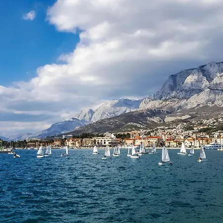 Appartement In Makarska